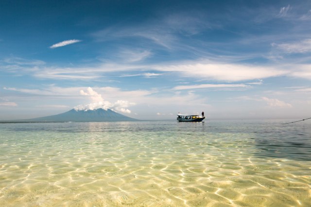 Pulau Tabuhan-Mutiara Tersembunyi di Banyuwangi 