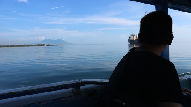 Pulau Tabuhan, Daratan Kecil yang Penuh Kejutan