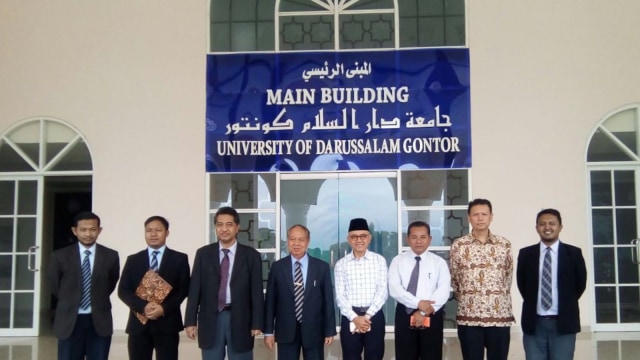 Pondok Gontor sambut program Diplomat Nyantri. (Foto: dok. Kementrian Luar Negeri RI)