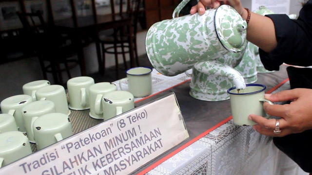 Tradisi Patekoan. (Foto: Safira Maharani/kumparan)