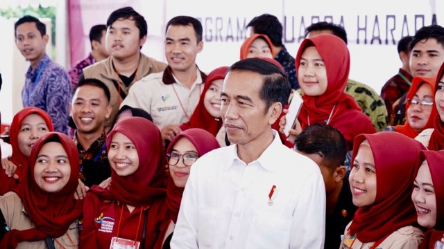 Joko Widodo kunjungan kerja di Makassar. (Foto: dok. Biro Pers Setpres)