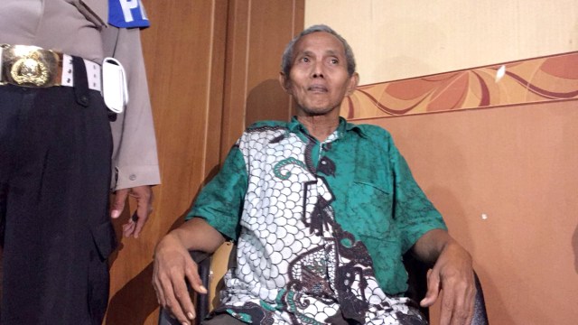 Rilis kasus penelantaran anak di Makopolres Jakpus (Foto: Reki Febrian/kumparan)