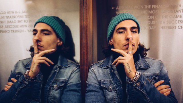 Hector Bellerin tak menyukai ArsenalFanTV. (Foto: Dok. Hector Bellerin)