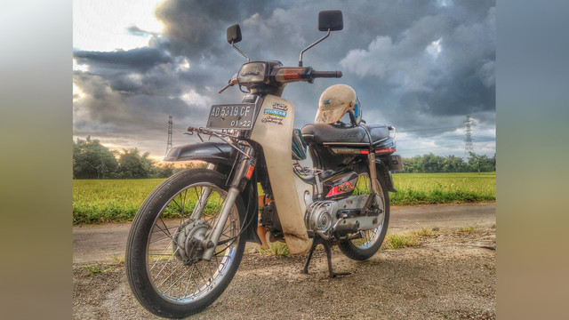 Motor Honda Astrea (Foto: Instagram @_erlangga76_)