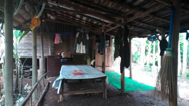 Rumah Engkong Dola di Cipayung, Jakarta Timur. (Foto: Yuana Fatwalloh/kumparan)