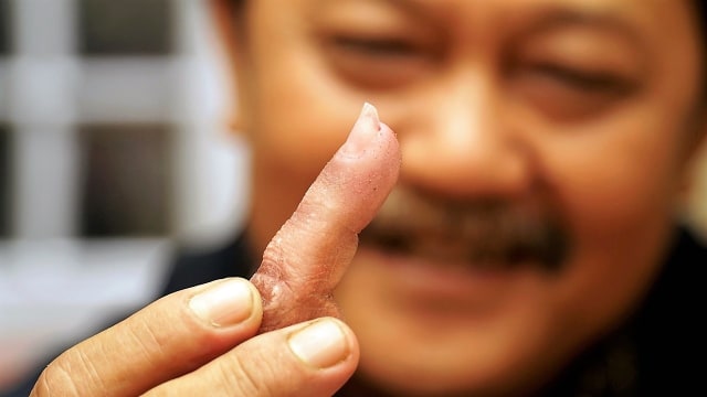 'Organ Manusia' di Tangan Seniman Replika Bandung
