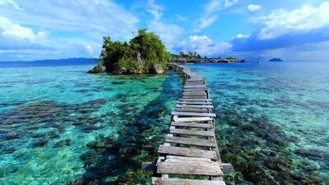 Tomini bay di Gorontalo. (Foto: Instagram/@xplorindonesia)