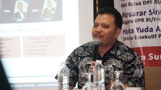 Direktur Eksekutif Poltracking, Hanta Yuda AR. Foto: Intan Alfitry Novian/kumparan