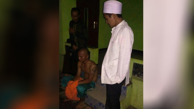 Warga gangguan jiwa di Polsek Cililin (Foto:  Dok. Polres Cimahi)