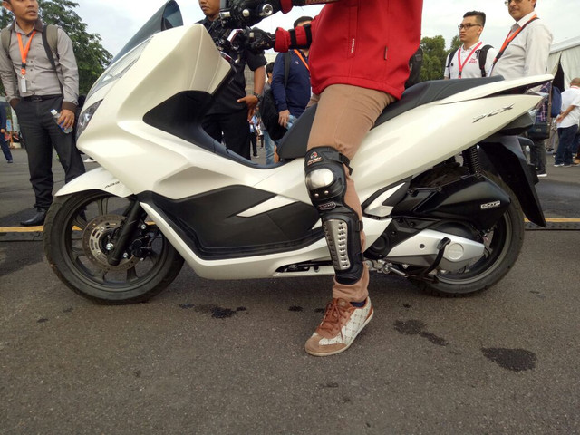 Test ride all new Honda PCX (Foto: Alfons Hartanto/kumparanOTO)