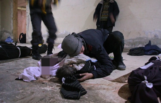 Serangan jet Suriah di Ghouta. (Foto: Hamza Al-Ajweh)