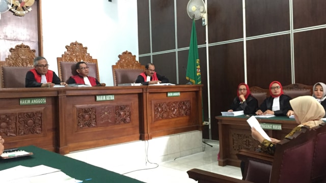 Sidang lanjutan Asma Dewi di PN jaksel (Foto: Raga Iman/kumparan)