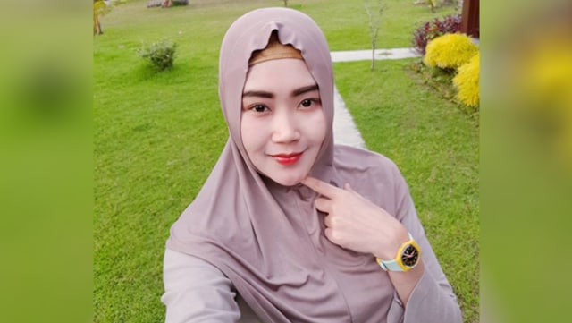 Bu Dendy (Foto: Facebook/ Ovie Ovie)