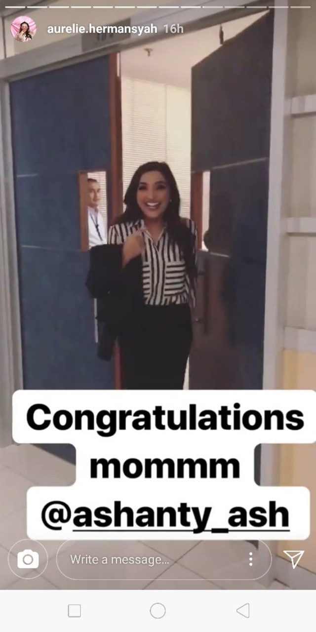 Ucapan selamay Aurel untuk Ashanty  (Foto: Instagram @aurelie.hermansyah)