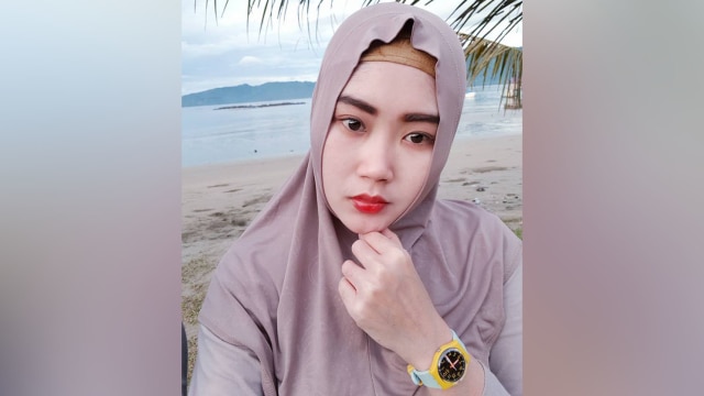 Bu Dendy (Foto: Facebook / Ovie Ovie )