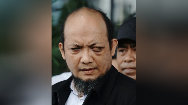 Novel Baswedan di gedung KPK. (Foto: Helmi Afandi/kumparan)