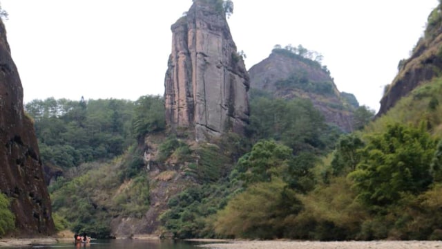 Pemandangan di Wuyishan, China. (Foto: Feby Dwi Sutianto/kumparan)