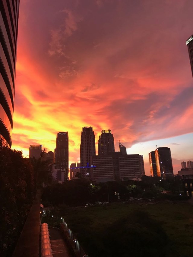 Menyapa Senja dari Selatan Jakarta (5)