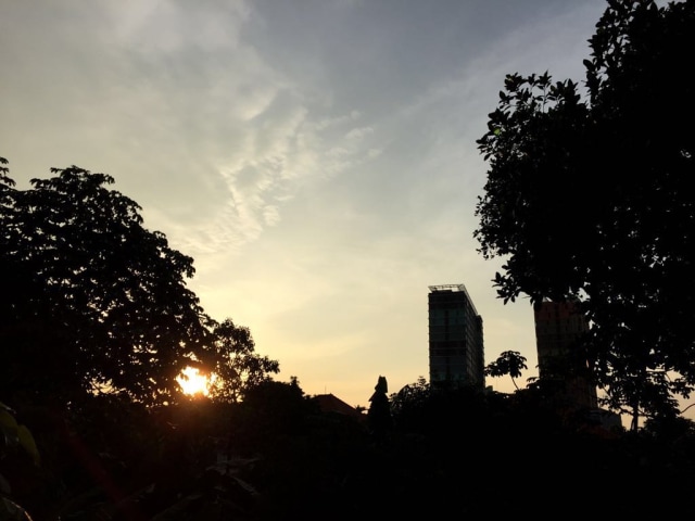Di Taman Salam Sebelum Sore Berganti Malam (6)