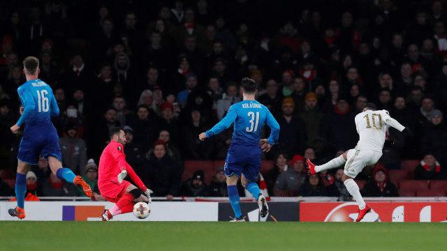 Laga Arsenal vs Oestersunds. (Foto: Reuters/Peter Cziborra)