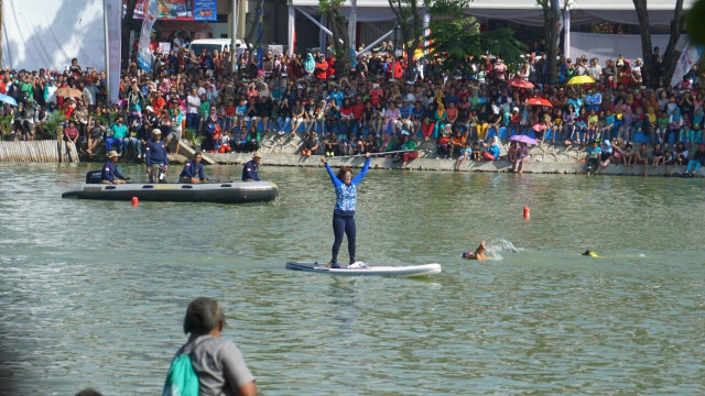 Susi dalam perlombaan Festival Danau Sunter  (Foto: Jamal ramadhan/kumparan)