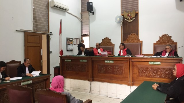 Sidang lanjutan Asma Dewi di PN jaksel (Foto: Raga Imam/kumparan)
