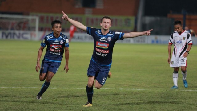 Arema FC vs Mitra Kukar (Foto: Dok. Arema FC)