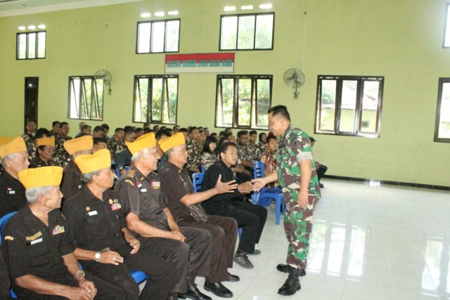 Satukan Visi Melalui Silaturahmi Keluarga Besar TNI
