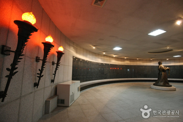 2 Tempat untuk Mengenang Pejuang Pemberontakan Gwangju (2)