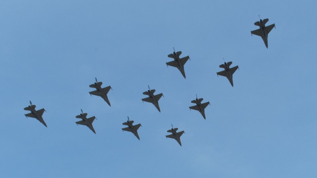 Penyerahan 24 Pesawat F-16 Foto: ANTARA FOTO/Siswowidodo