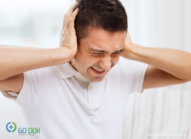 Cara Mengobati Telinga Berdenging dengan Bahan Alami