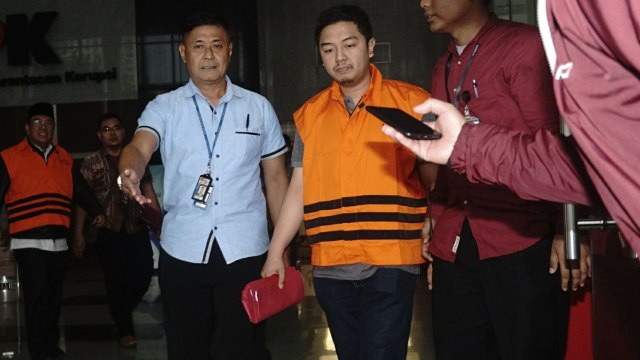 Adriatma Dwi Putra seusai diperiksa KPK (Foto: Irfan Adi Saputra/kumparan)