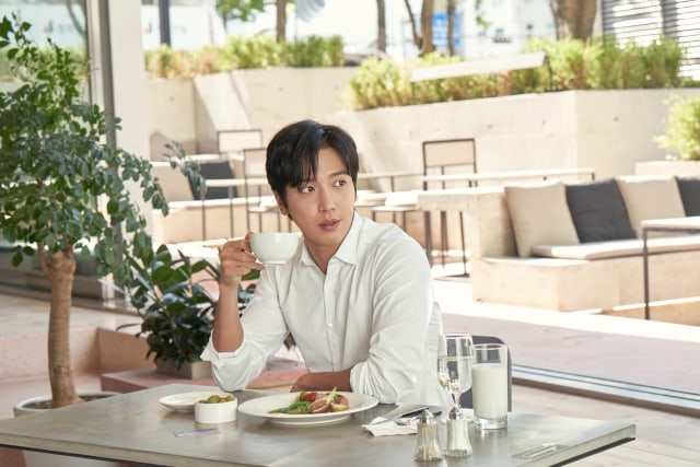 Yong-hwa 'CNBLUE' (Foto: Facebook  @CNBLUEOfficial)