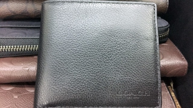 Dompet coach (Foto: Ratmia Dewi/kumparan)