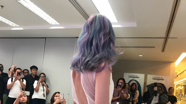 Colourful Hair dari L’Oreal Professionnel (Foto: Stephanie Elia/kumparan)