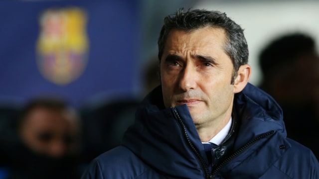 Pelatih Barcelona, Ernesto Valverde. Foto: Albert Gea/Reuters