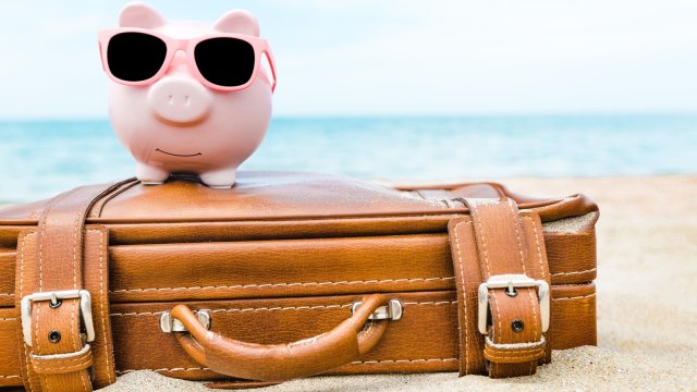 Traveling Ramah Kantong (Foto:  Dok: Shutterstock)