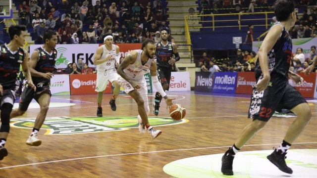 Playoff: Garuda Bandung vs BSB Hangtuah (Foto: Dok. IBL)