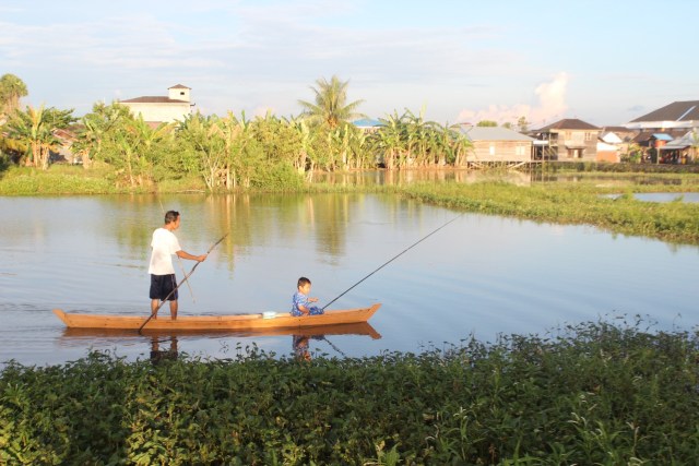 Foto: Asyiknya Maunjun Warga Banjar (3)