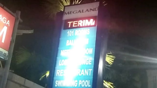 Running text di Mega Land Hotel Solo (Foto: Instagram.com/megalandhotelsolo)