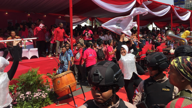Marching Band Remaja Masjid Istiqlal di Glodok (Foto: Fachrhul Irwinsyah/kumparan)