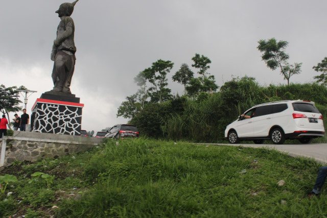 Test Drive Wuling Cortez (Foto: Alfons Hartanto)