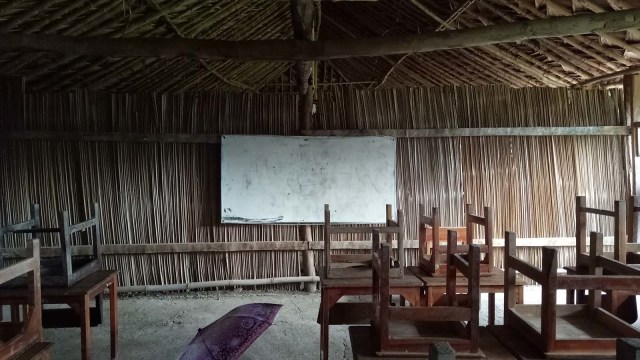 SMP Negeri 5 Sularu, Kupang Timur, NTT (Foto: Nadia Jovita Injilia Riso/kumparan)