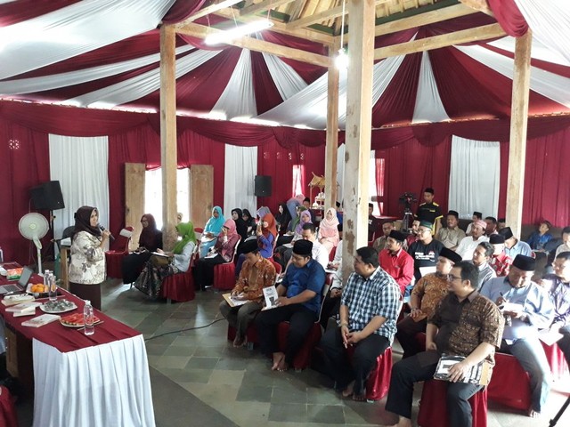 Hadapi Pemilu 2019, Calon Legislatif Alumni  Pesantren Se-Indonesia, Ikuti Sekolah Politik (2)