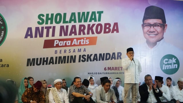Sholawat Anti Narkoba Para Artis bersama Cak Imin. (Foto: Nugroho Sejati/kumparan)