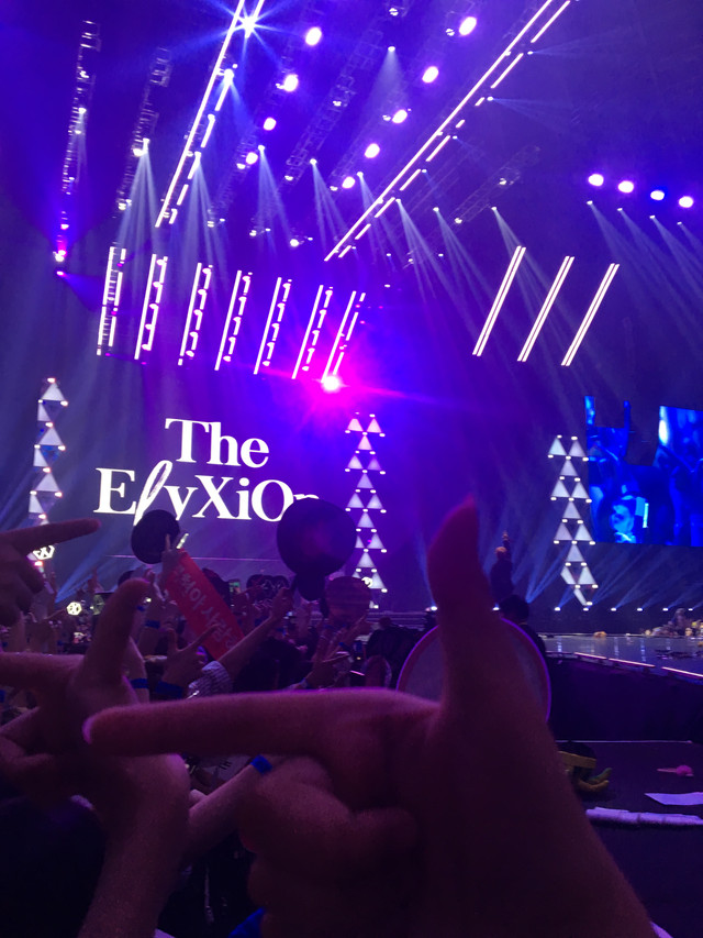 Seru-seruan di Konser EXO, The Elyxion, di Singapura (3)