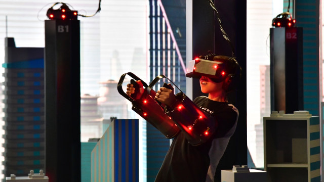 Taman Bermain Virtual Reality di Dubai. (Foto: AFP/Giuseppe Cacace)
