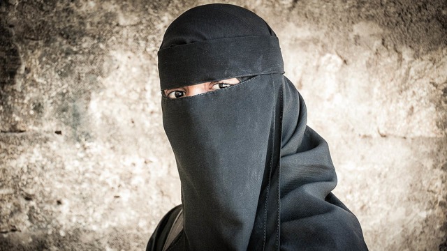 Ilustrasi Wanita Bercadar (Foto: Flickr)