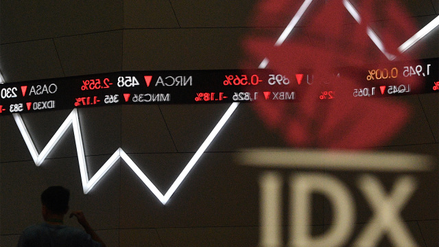 Pergerakan Indeks Harga Saham Gabungan  (Foto: ANTARA FOTO/Sigid Kurniawan)