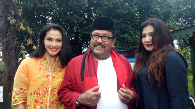 Maudy Koesnaedy, Rano Karno, dan Cornelia Agatha (Foto: Prabarini Kartika/kumparan)